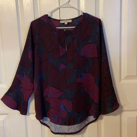 Ladies Loft Multicolored Blouse - Picture 2 of 6